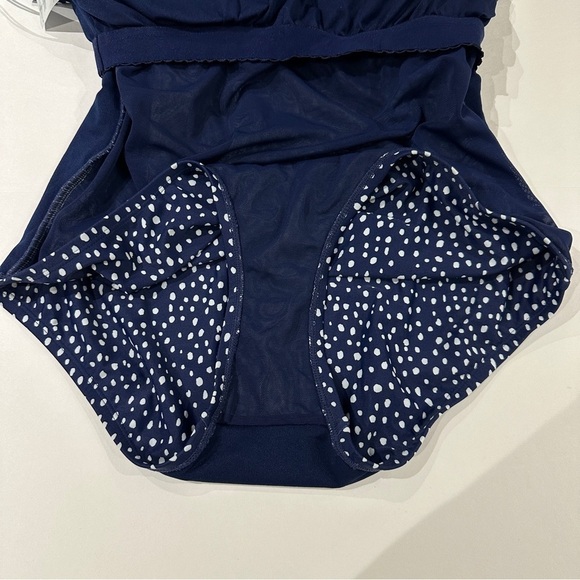 Kona Sol Ruffle Full Coverage One Piece Swimsuit - Picture 7 of 9